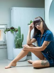 20211225SuicideGirls Beatriceylenia Circle x49 December 20 2021