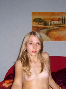 AMALAND college babe naked inside dorm