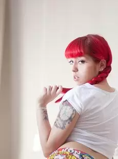 20211028 SuicideGirls 08 Dec 2014 Rubyvelvet Thunderstruck