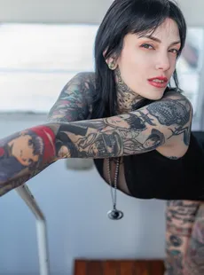 SuicideGirls 2024-01-01 - valkyria - let-the-light-in (5640725)