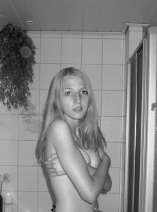 AMALAND college babe naked inside dorm