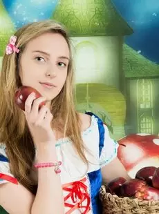 AmourAngels Lissa Lissa In Wonderland