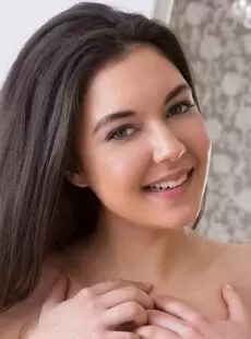 TeenPornStorage Amaliya Take It All