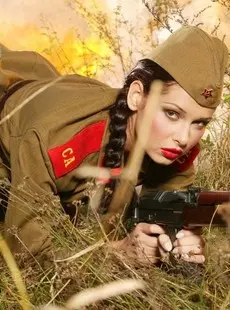 sexy-babes.tv - Evelyn Lory - Evelyn Lory is soldier