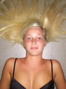 AMALAND rikke the blonde danishlut