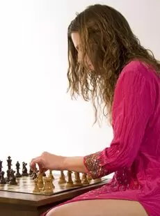 FigureBaby Amber Chase Chess