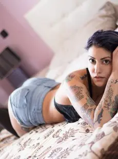 Suicide Girls Souffle Dont Touch Me 3334761 X53 2432x3648px