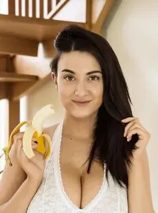 Orgy Big Boobs Joey Fisher Banana X100 Joey Fisher Banana