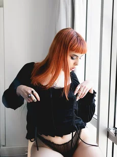 Suicidegirls Mollygem Balm 4 Photos Mar 24 2022