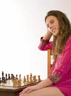 FigureBaby Amber Chase Chess