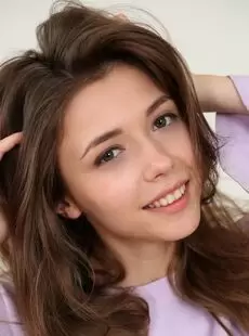 20171125 Nubiles Mila Azul Irresistible