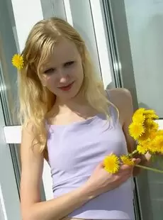 Stunning18 Yana F Flowers