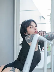 SuicideGirls 2024-01-01 - valkyria - let-the-light-in (5640725)