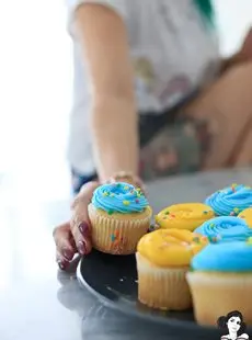 Suicide Girls Dahl Cupcakes For Breakfast X53