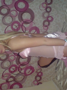 AMALAND blonde teen girl with pink obsession