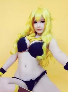 Hidori Rose Yang RWBY