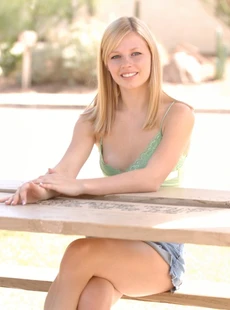 Ftvgirls Mary Anne Sunshine Blonde 1600