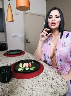 PervMom Jasmine Jae Masturbation Sensations 1350px 151X 09022019