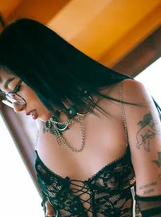 SuicideGirls 2024-01-07 - valebabyy - the-sun-is-shining-also-for-you (5649671)