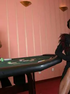 Bea Flora Boobs 10 01 Poker