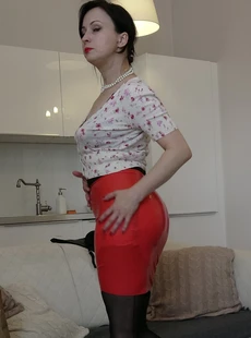 FETxThe Red Latex Dress And Black Nylontockings VANILIANNA N Y