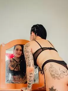 20220310 SuicideGirls SuicideMily Look At My Debut