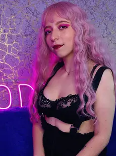 OnlyFans - Chloe Your wet girl (cyberlycrush) 173490935