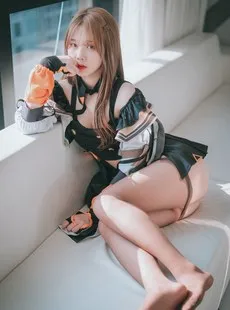 DJAWA Photo - Zia (지아) - Overheated K2 (Girls Frontline)