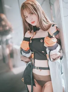 DJAWA Photo - Zia (지아) - Overheated K2 (Girls Frontline)