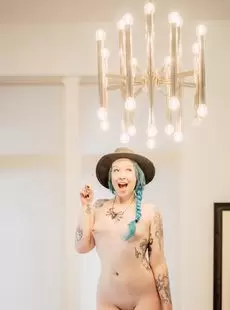 20201104 Suicidegirls Pebblezink Chandelier Sep 8 2016 X47