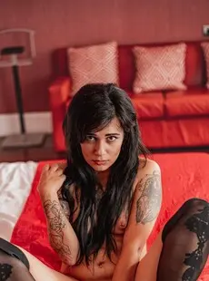 Yunnox Photo Album Red velvet SuicideGirls