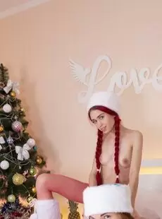 ExclusiveTeenPorn Ariel Twinkle Happy New Year 2017