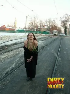 DirtyPublicNudity Lola 1408px 131x