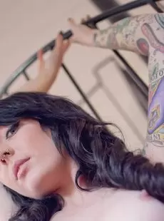 20211028 SuicideGirls 09 Dec 2014 Aubreyx Stairway To Heaven