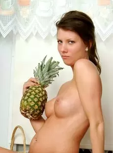 Malinka Pineapple