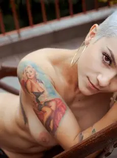 Suicide Girls Sarodriguezz All Falls Down