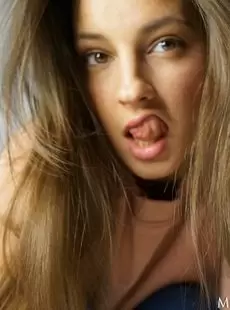 20201106 Melenamariarya Sweet Lollipop X 59 4000 X 2248