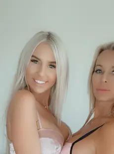 [OnlyFans] - Tatiana and Mom momandme 150449796