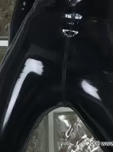 latex 250921 0265