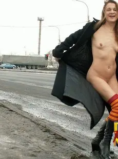 DirtyPublicNudity Lola 1408px 131x