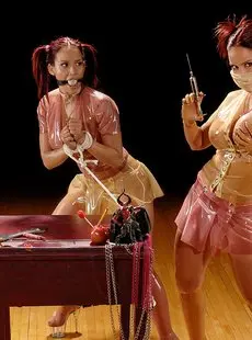 BiancaBeauchamp Sep 2006   Back 2 School x119