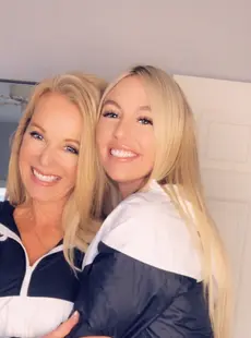 [OnlyFans] - Tatiana and Mom momandme 150450202