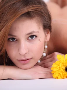 Eroticbeauty 2012 04 06 Irina J Flower X141 5616x3744