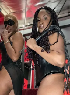 Onlyfans - 6ft Nubian Strapon Queen FemDomPegging (mistressunknown) 147022868