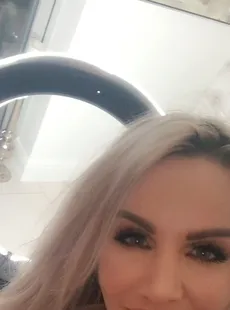 Onlyfans - Queen of (danniiharwood) 147017264