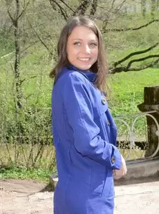 TeenPornStorage Nensi Girl In Public