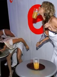 20211113 DrunkSexOrgy 2009 White Sensation