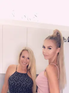 [OnlyFans] - Tatiana and Mom momandme 150449796