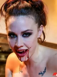 20210915 Chanel Preston Hot Chicks Big Fangs 2 101515