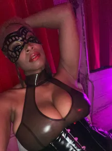 Onlyfans - 6ft Nubian Strapon Queen FemDomPegging (mistressunknown) 147022868